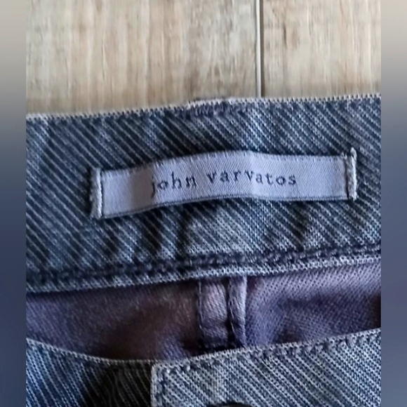 John Varvatos Collection Pick Stitch Skull Rivet Jeans Mens Size 30R - Picture 6 of 6